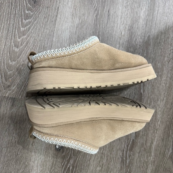 Tazz Il Platform Slipper (Women) size 9 - Picture 3 of 5